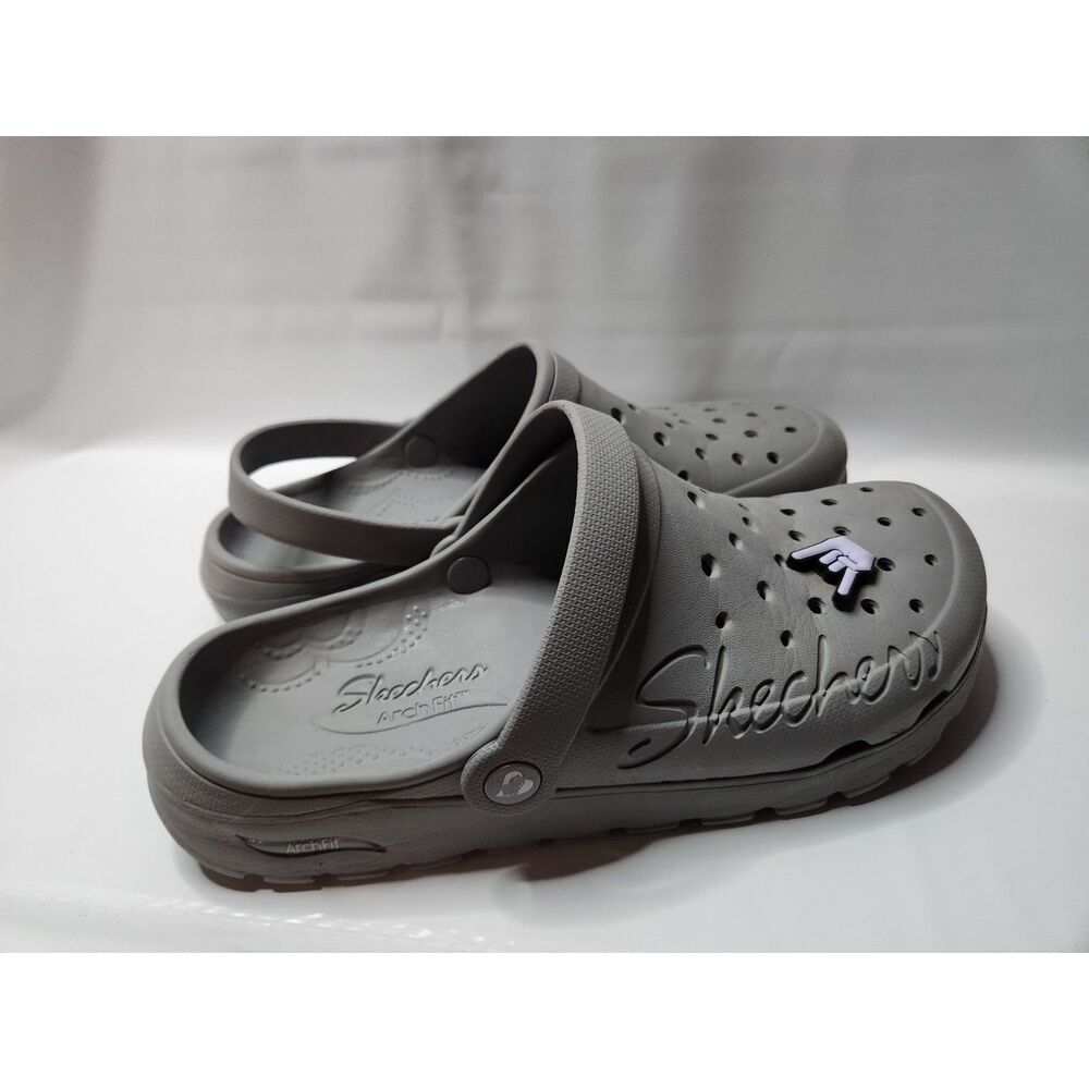 Skechers Arch Fit Clogs – Women’s 12 – Grey